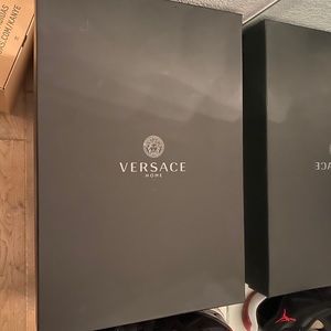 Men’s hooded Versace robe